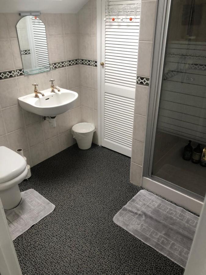Belfast Duplex Apartment Siren Stays ภายนอก รูปภาพ