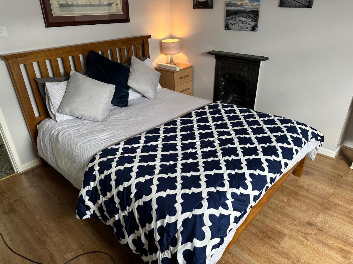 Belfast Duplex Apartment Siren Stays ภายนอก รูปภาพ